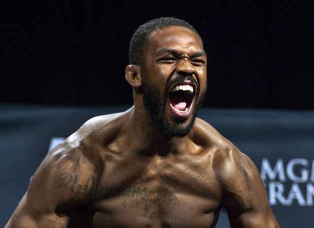 Jon Jones é pego no antidoping. Como dar a volta por cima?