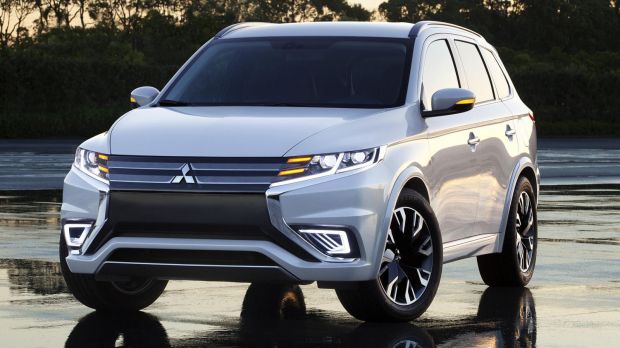 Outlander 2015 chega com motor a diesel por R$ 173.990