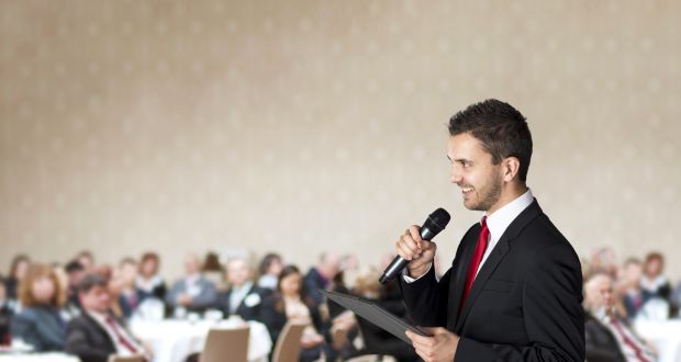 Técnicas para aquecer a voz antes de apresentações