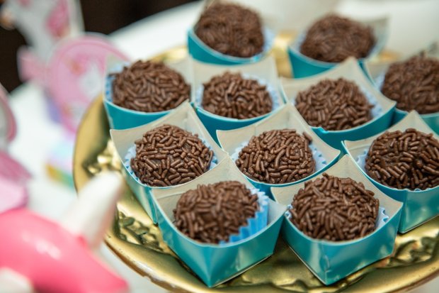 Brigadeiro gourmet: principais sabores e forma de preparo