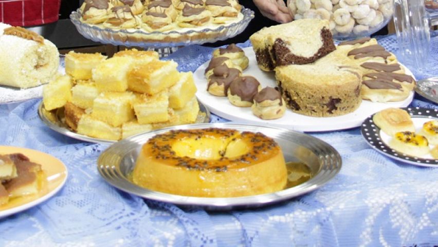 Curso de Doces de Padaria: Bolo de Fubá e Torta de Morango