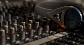 Curso de Produção de Música Eletrônica - DJ