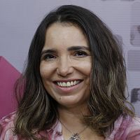 Paula Menezes